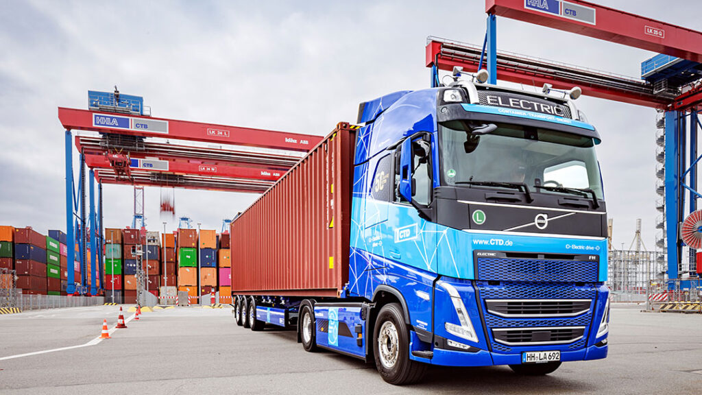 The volume of shipments in the German courier, express and parcel market (CEP) grew by 2.8 percent in 2024.