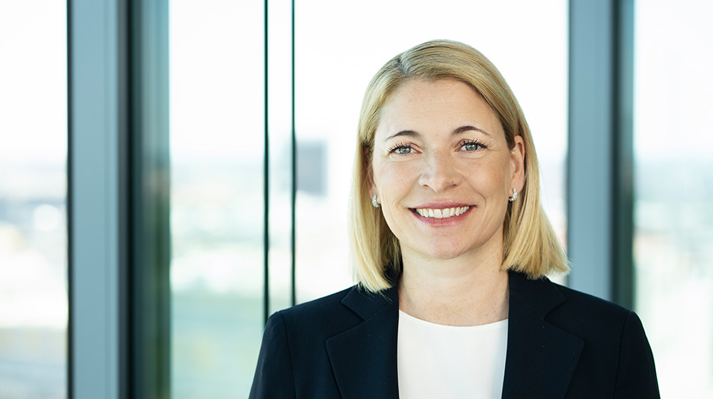 Evelyn Palla, new chairperson of the DB Group Executive Board